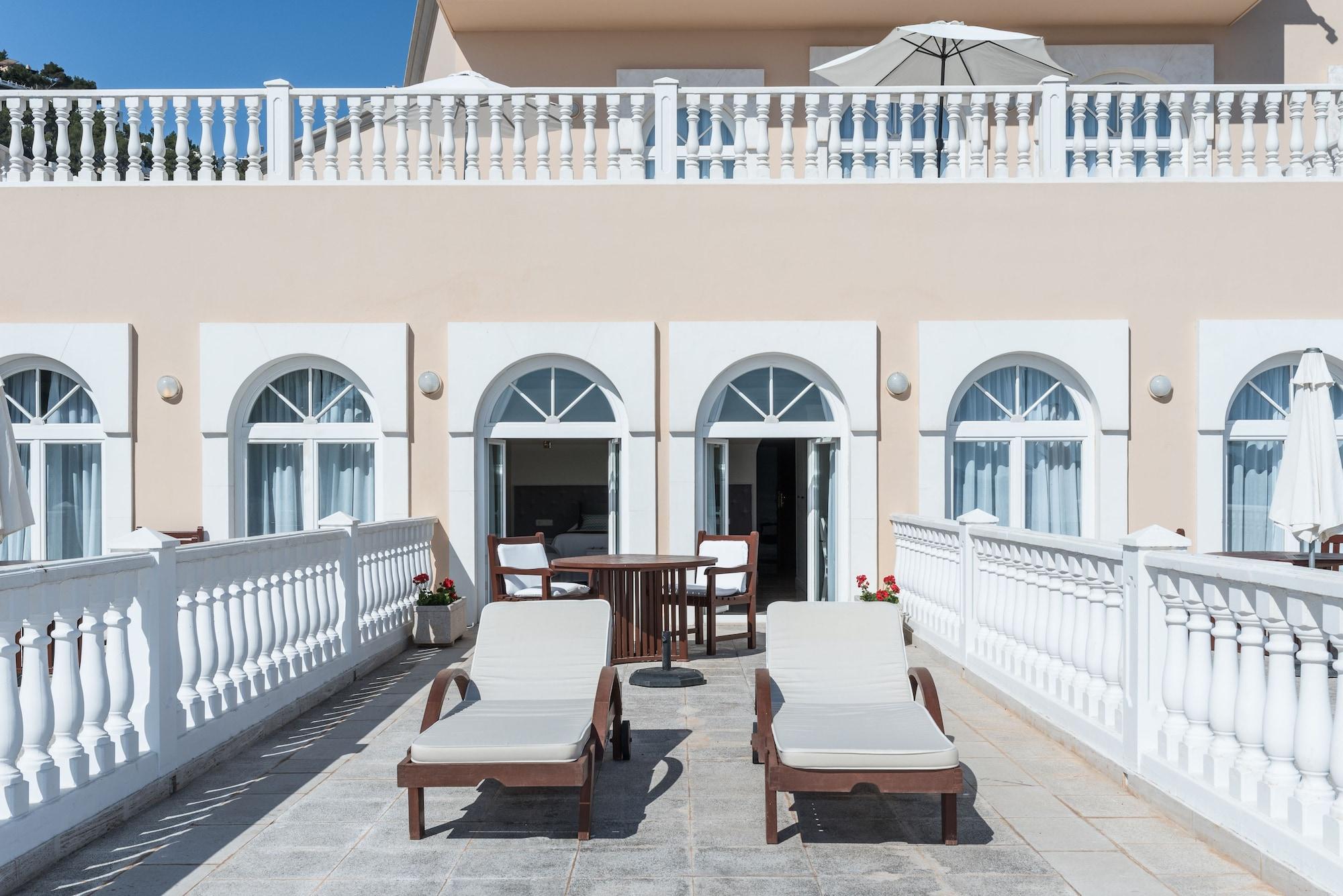Grand Hotel Palladium Santa Eulalia Del Rio Extérieur photo