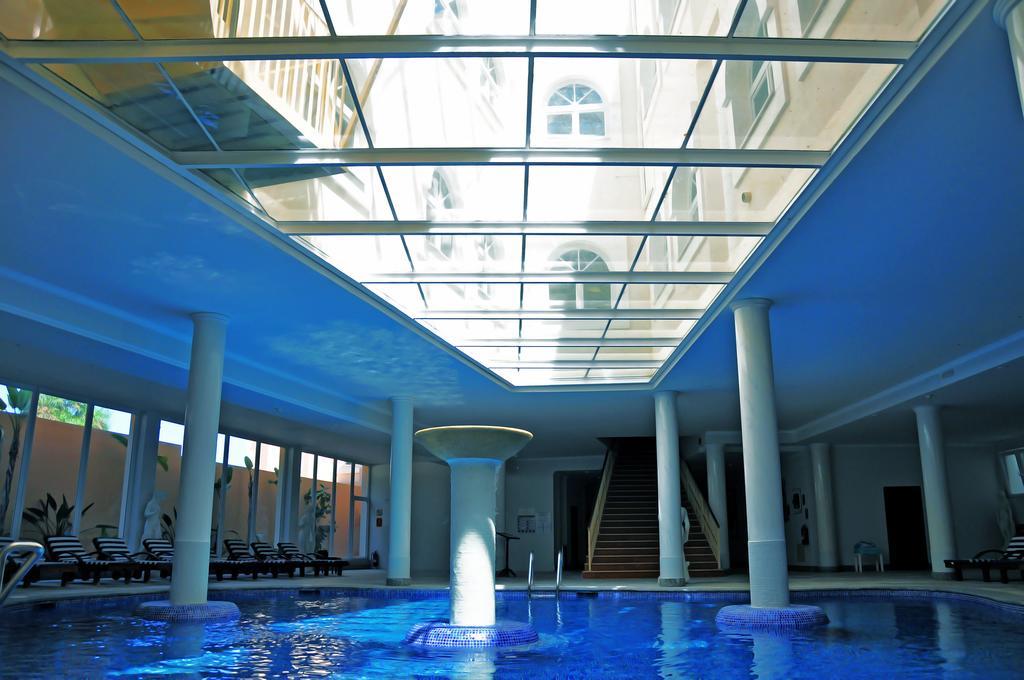 Grand Hotel Palladium Santa Eulalia Del Rio Extérieur photo