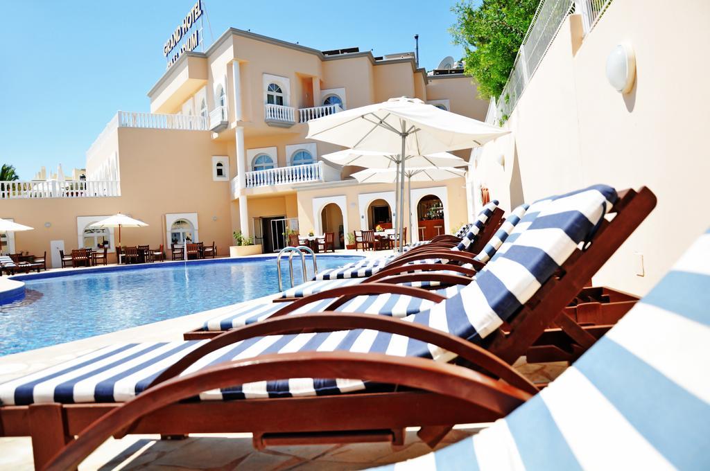 Grand Hotel Palladium Santa Eulalia Del Rio Extérieur photo