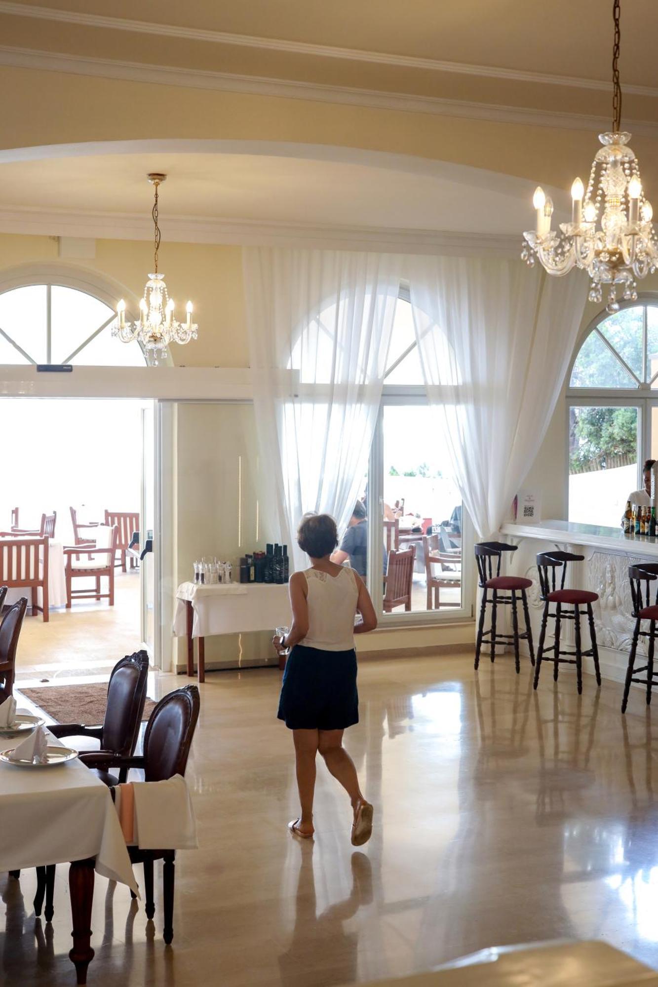 Grand Hotel Palladium Santa Eulalia Del Rio Extérieur photo