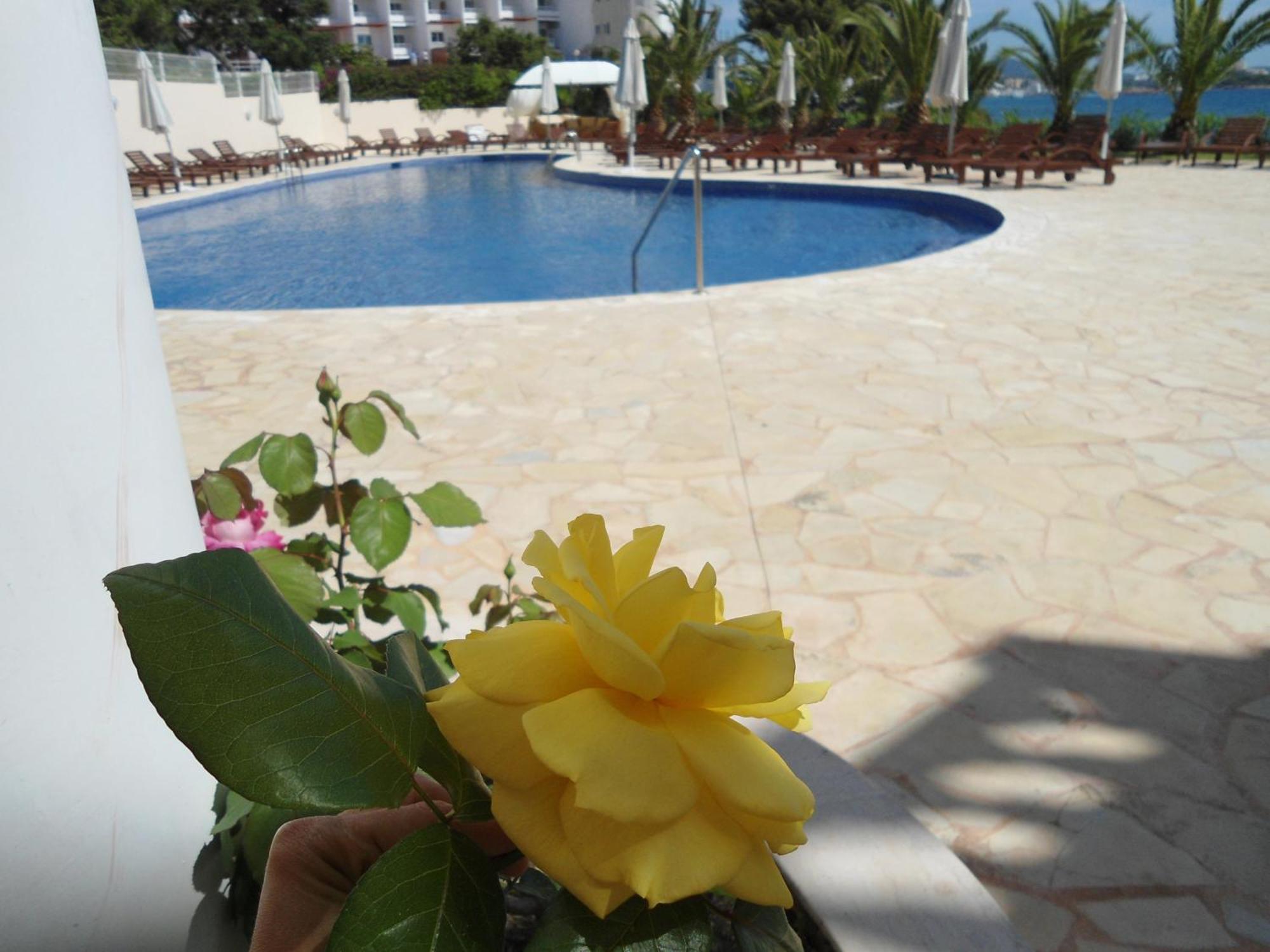 Grand Hotel Palladium Santa Eulalia Del Rio Extérieur photo