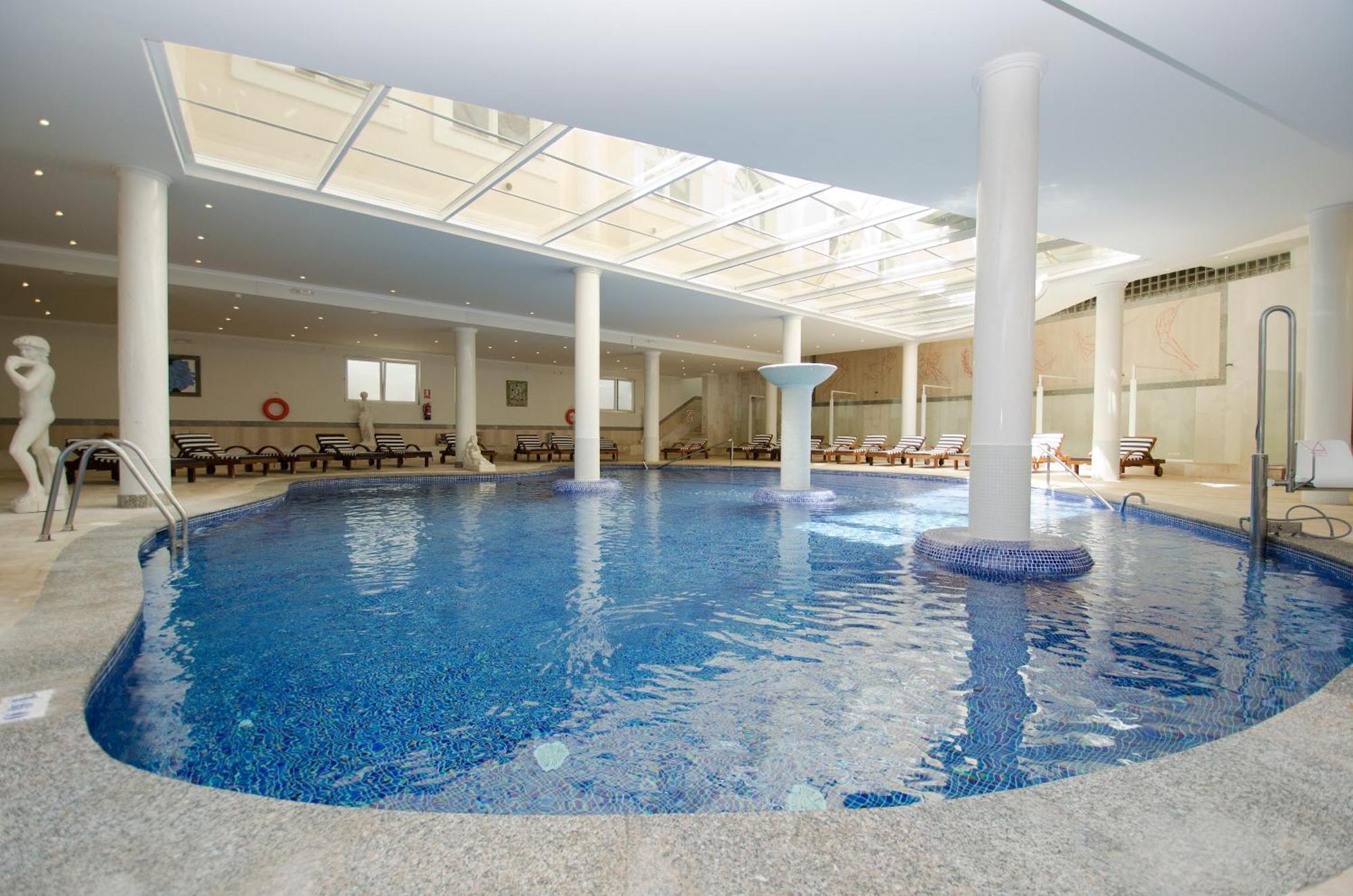 Grand Hotel Palladium Santa Eulalia Del Rio Extérieur photo