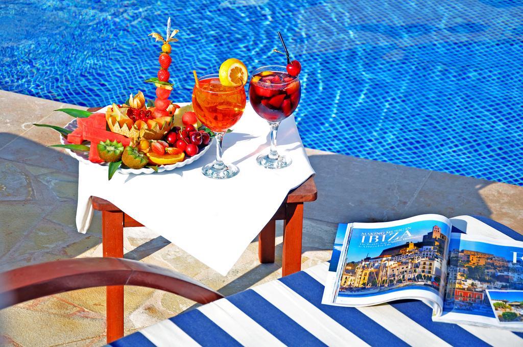 Grand Hotel Palladium Santa Eulalia Del Rio Extérieur photo