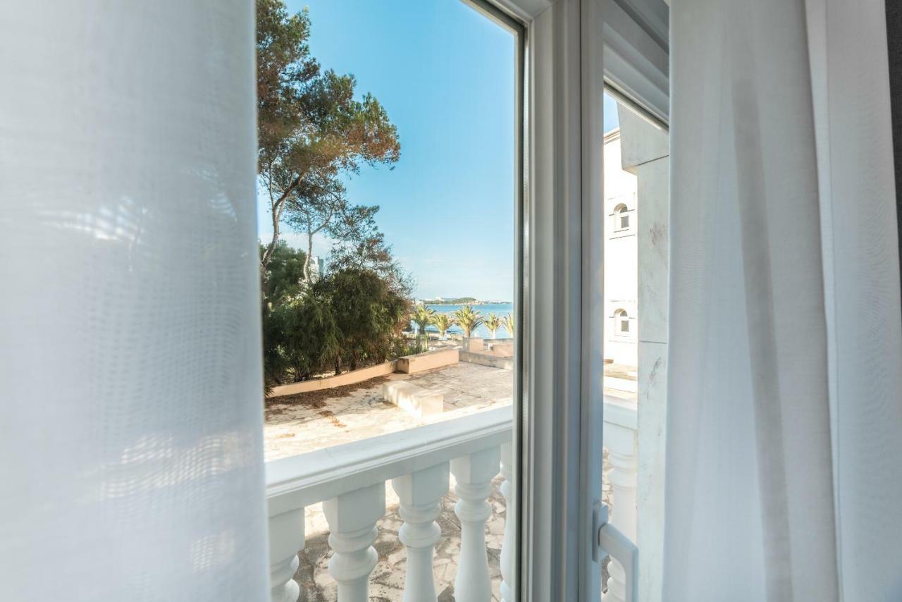 Grand Hotel Palladium Santa Eulalia Del Rio Extérieur photo